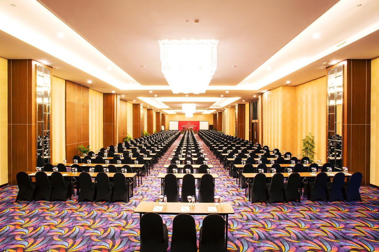 Tara Hotel Yogyakarta Tugu Exterior foto
