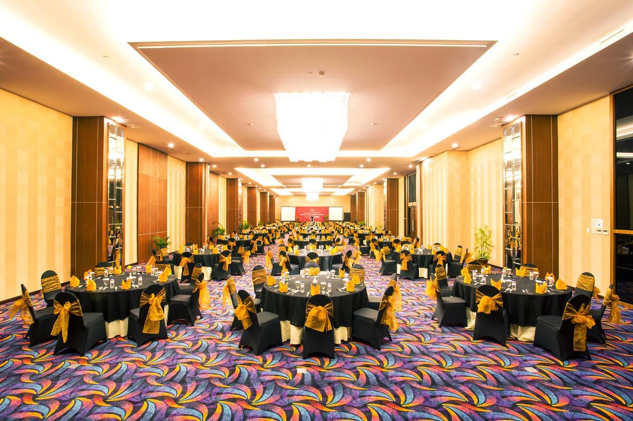 Tara Hotel Yogyakarta Tugu Exterior foto